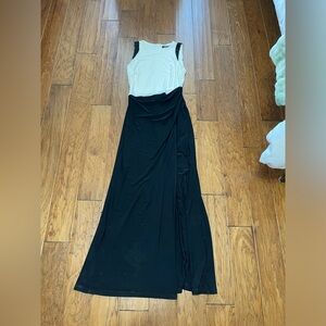 Elegant Black and White Sleeveless Dress